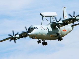 空警200