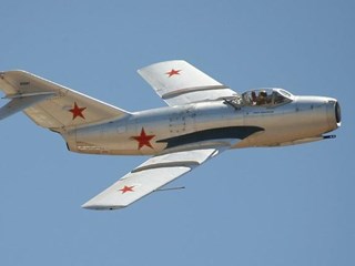 米格15