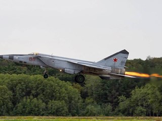 米格-25